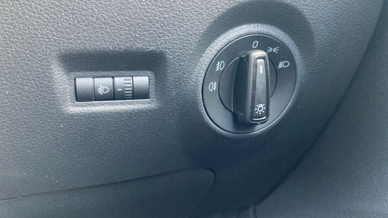 Skoda Fabia 1.0 TSI SE Drive 5dr DSG Petrol Hatchback